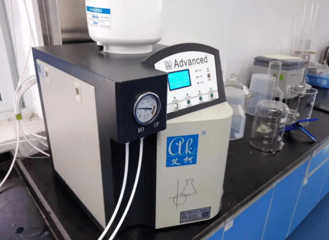 純水維護(hù)丨艾柯品牌專業(yè)服務(wù)漳州市藥品檢驗所確保超純水機(jī)穩(wěn)定運(yùn)行！插圖3