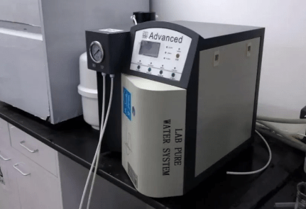 純水維護丨艾柯工程師團隊赴北京理工大學為兩臺實驗室超純水設(shè)備提供專業(yè)維護與保養(yǎng)服務(wù)插圖3